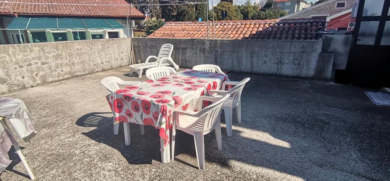 Apartments And Room Pergola Rovinj Exterior foto