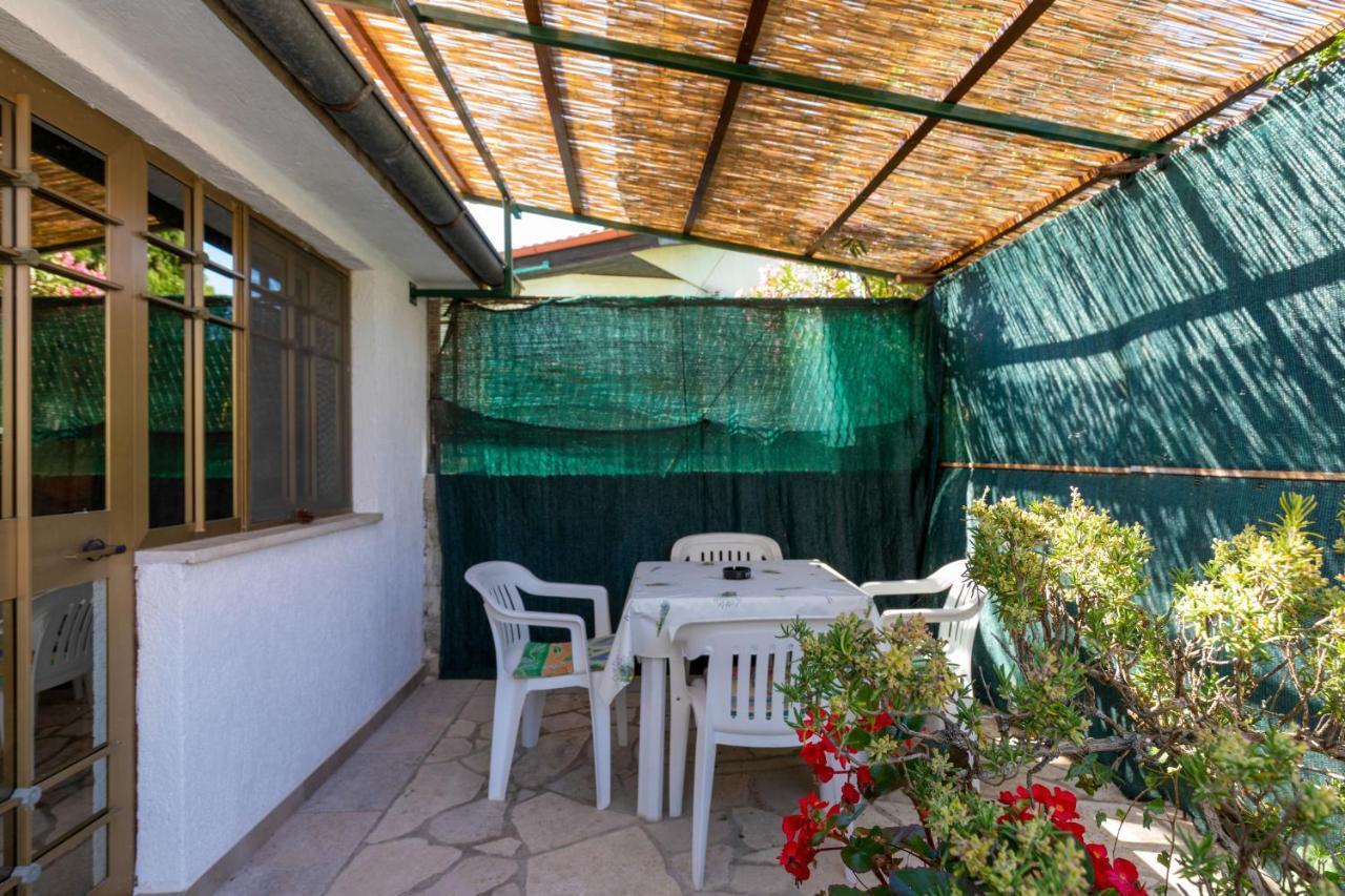 Apartments And Room Pergola Rovinj Exterior foto