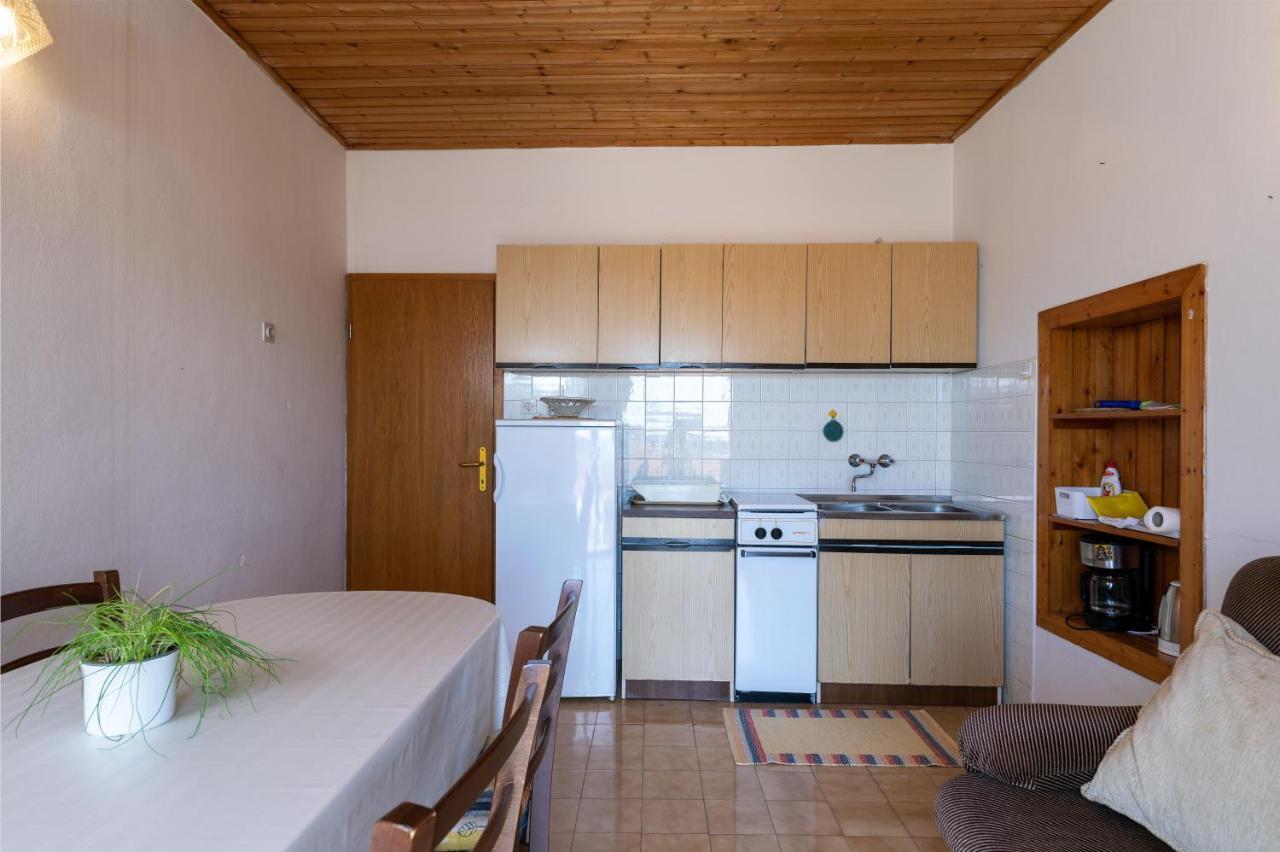 Apartments And Room Pergola Rovinj Exterior foto