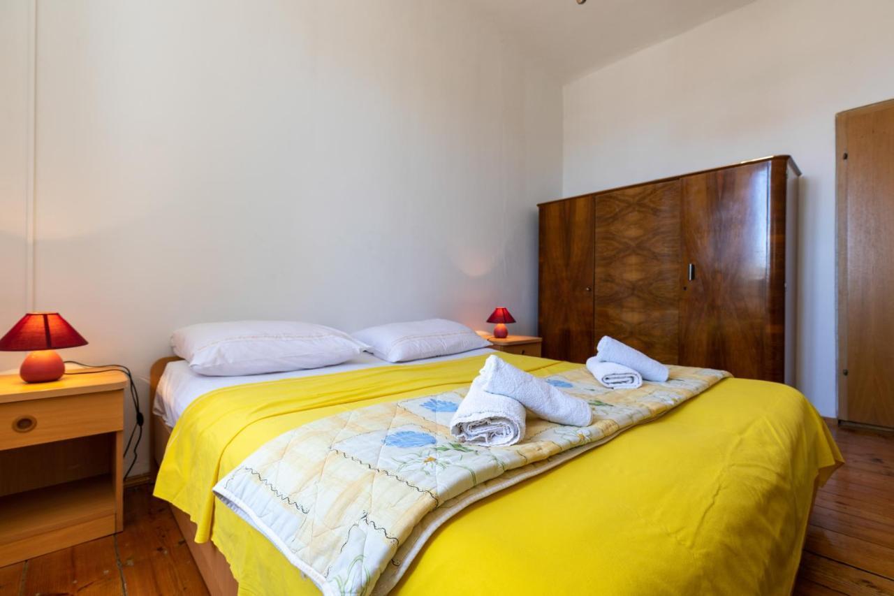 Apartments And Room Pergola Rovinj Exterior foto